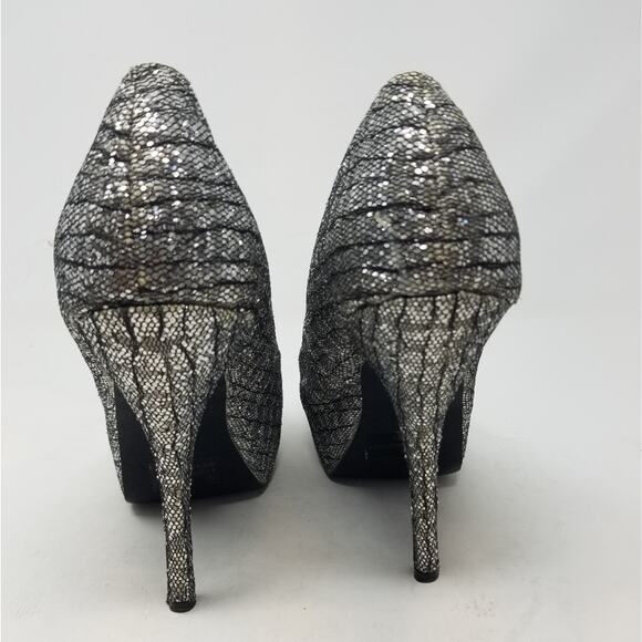 Qupid Silver Metallic Platform Stilettos Heels Comfortable Women's Size 8 - Picture 4 of 8